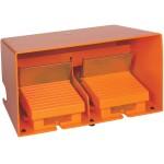 Schneider Electric XPER5110D Fußschalter Harmony XPE doppelt Metall orange 1-stufig 4Ö+4S IP66 mit Schutzhaube mit Verriegelung 